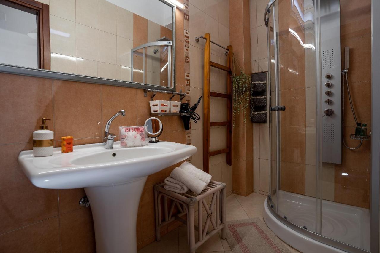 Villa Aktis With Freshwater Pool And Sea View Sissi (Crete)