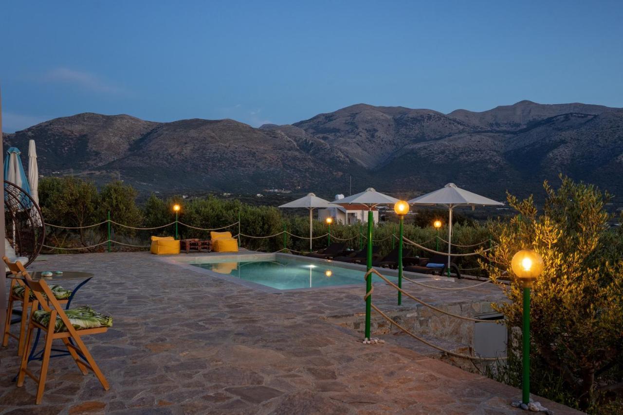 Aktis With Freshwater Pool And Sea View