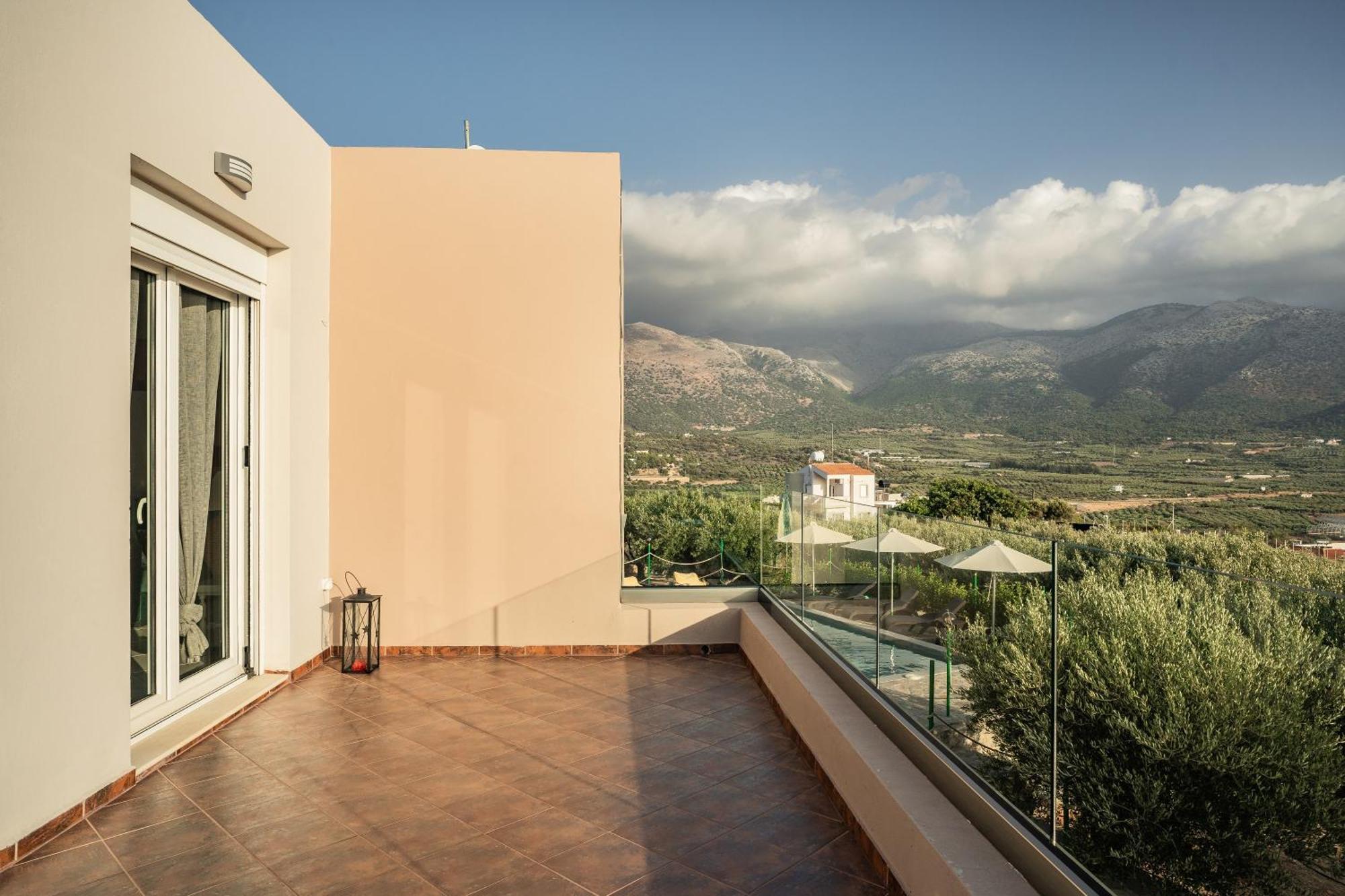 Aktis With Freshwater Pool And Sea View *